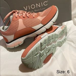 New Women’s Vionic Lace-Up Sneakers Dashell